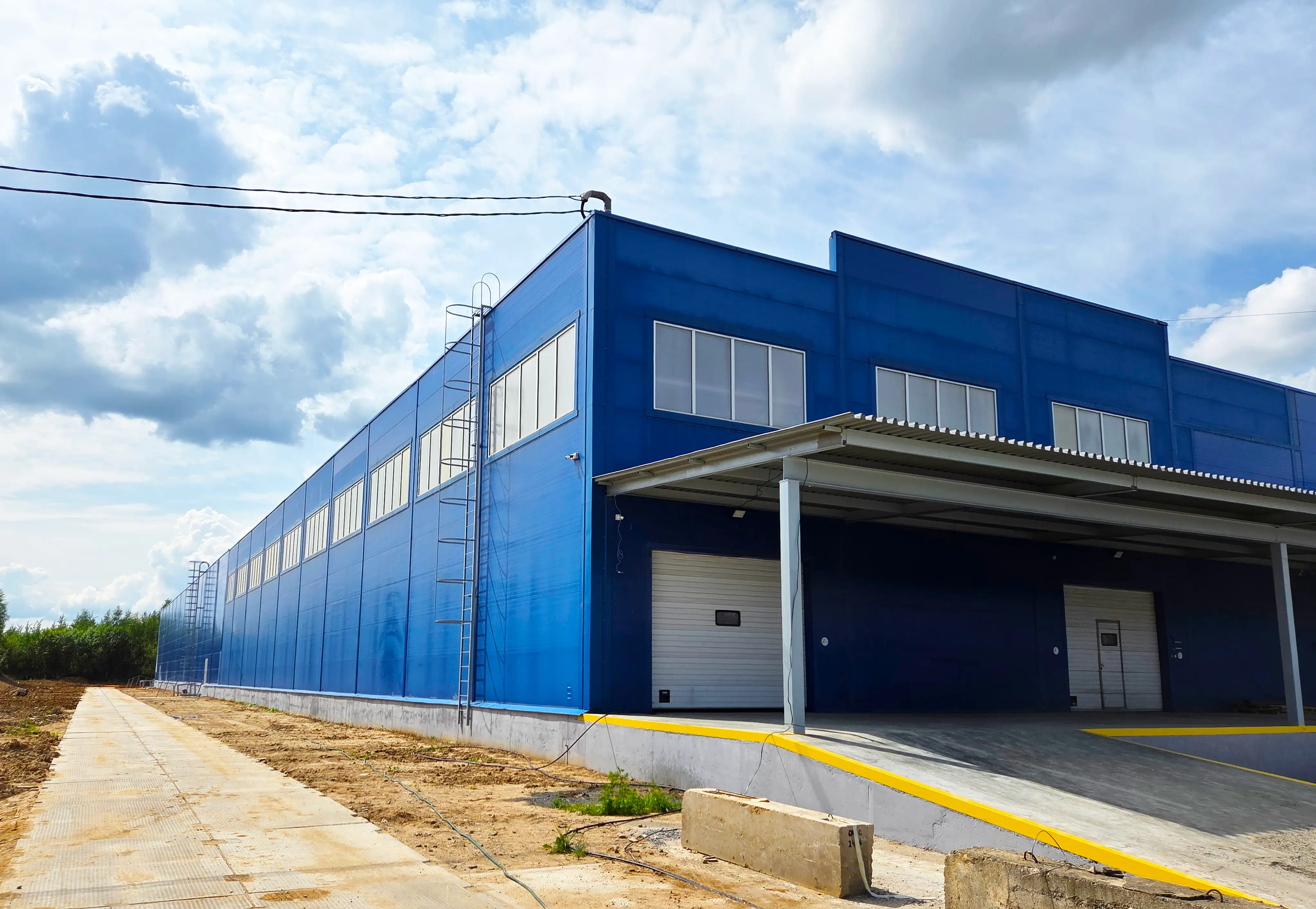 Мы строим склады различных типов: